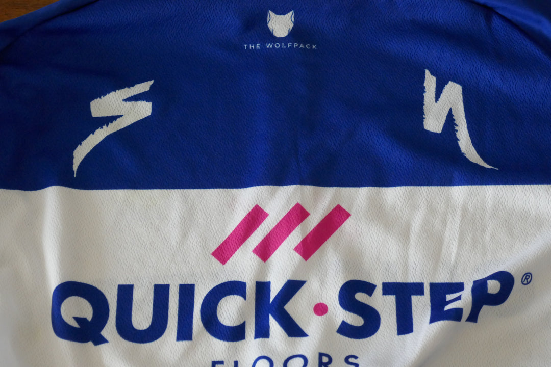 Quick Step Floors 2018 - Maillot signé _ (L) #00848