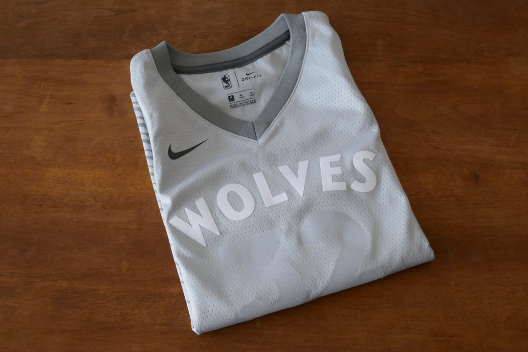 Minnesota Timberwolves 2017/18 - Karl-Anthony Towns - Maillot _ (12ans) #00838