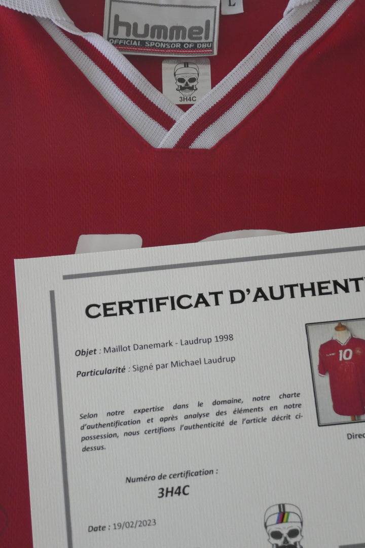 Danemark 1998 - Michael Laudrup - Maillot signé et Encadré _ #00959