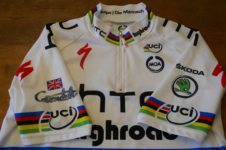 HTC Highroad 2011 - Mark Cavendish - Maillot & Cuissard Champion du monde _ (M) #01327