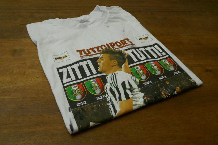 Juventus Turin - Champion d'Italie - T-shirt Signé _ (L) #02076