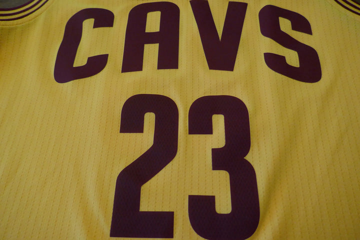 Cleveland Cavaliers 2014/17 - Lebron James - Maillot _ (S) #02190