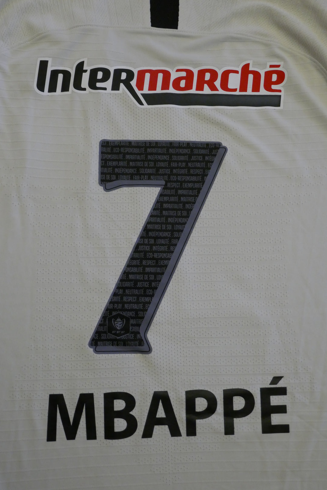 Paris Saint Germain 2018/19 - Kylian MBappé - Maillot Préparé _ (XL) #01855