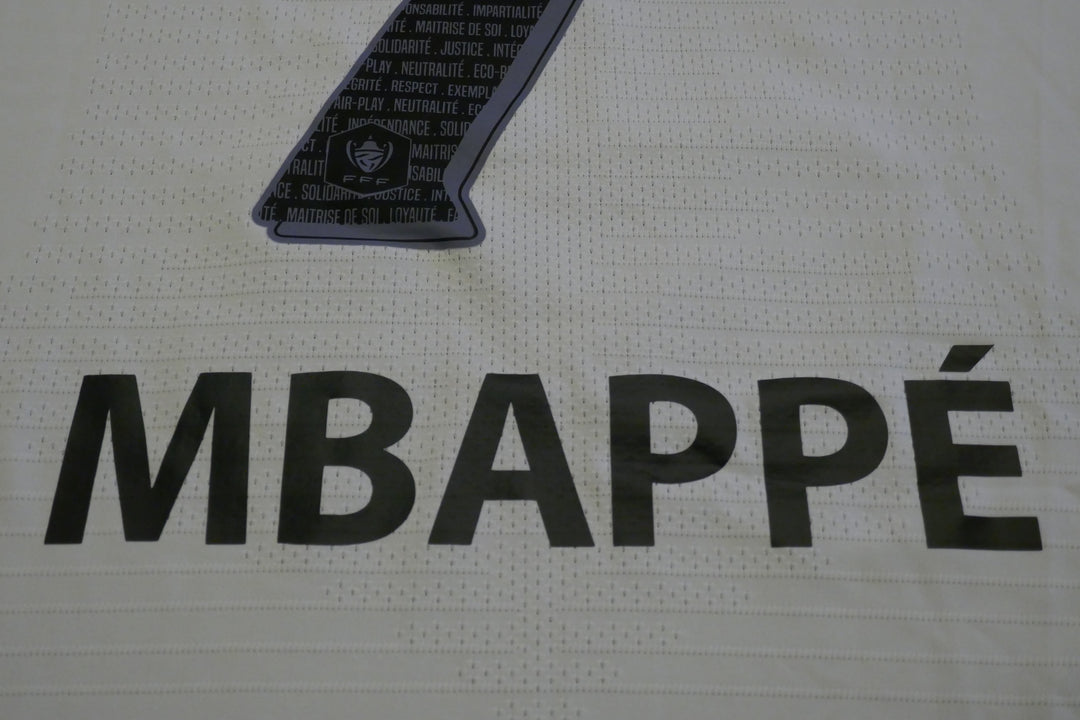 Paris Saint Germain 2018/19 - Kylian MBappé - Maillot Préparé _ (XL) #01855