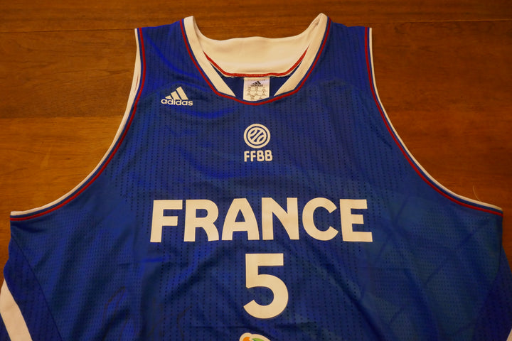 France 2014/15 - Nicolas Batum - Maillot Signé _ #01125