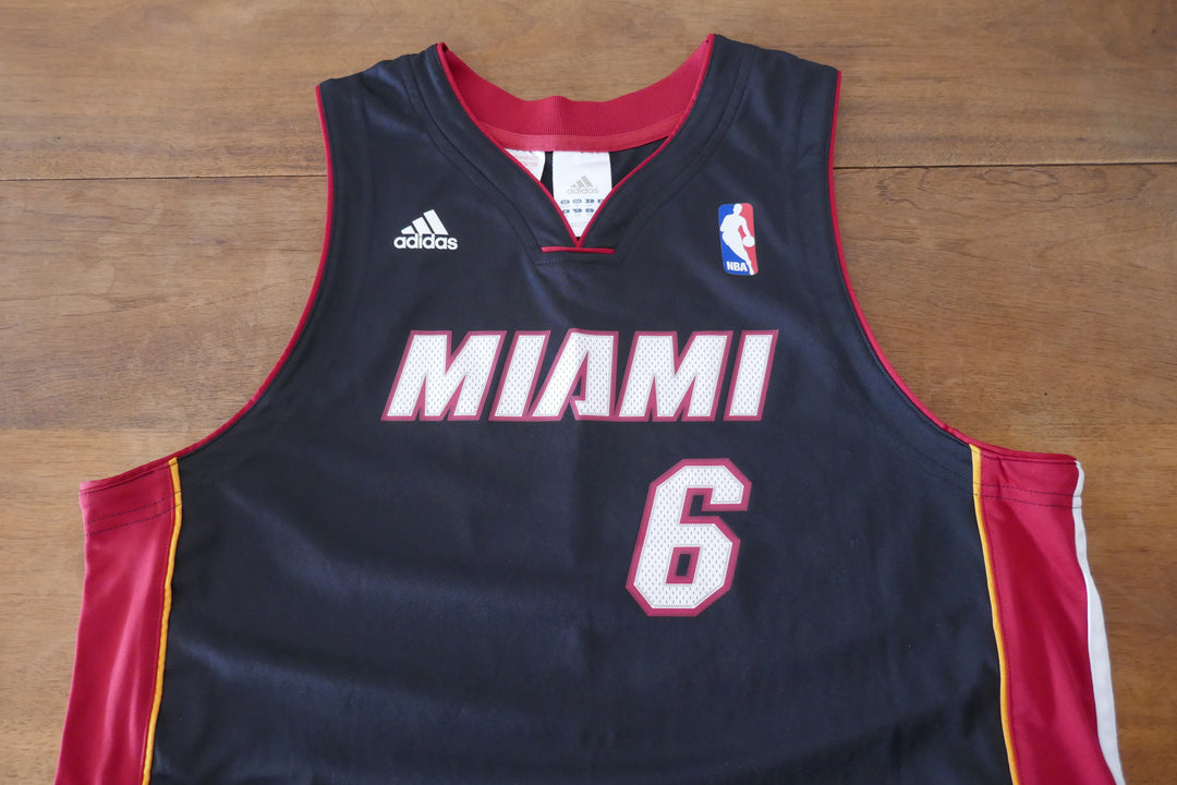 Miami Heat - Lebron James - Maillot 2010/14 _ (16ans) #02092