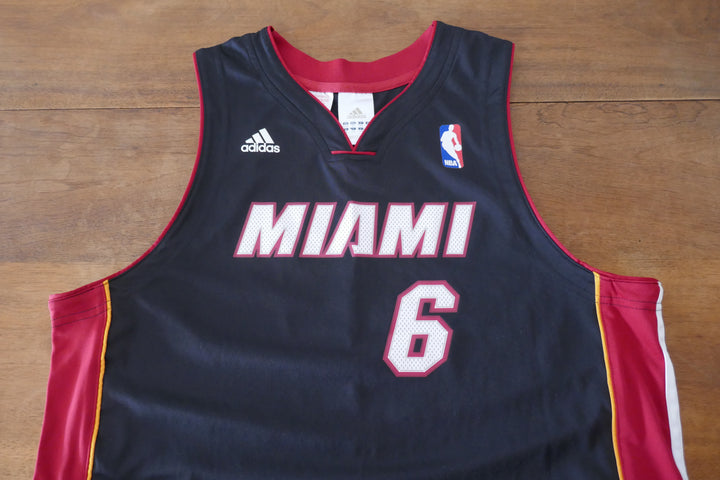 Miami Heat - Lebron James - Maillot 2010/14 _ (16ans) #02092