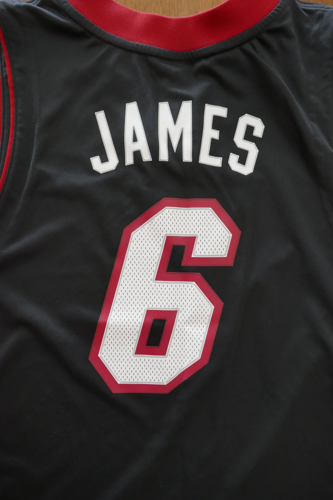Miami Heat - Lebron James - Maillot 2010/14 _ (16ans) #02092