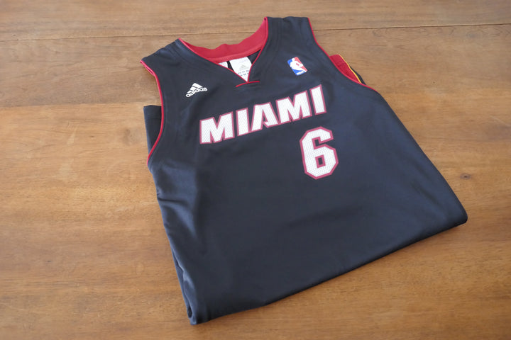 Miami Heat - Lebron James - Maillot 2010/14 _ (16ans) #02092