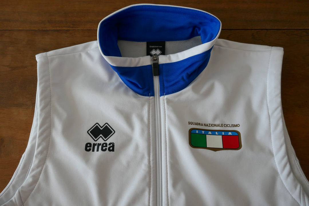 Italie - Veste sans manche _ (S) #02285