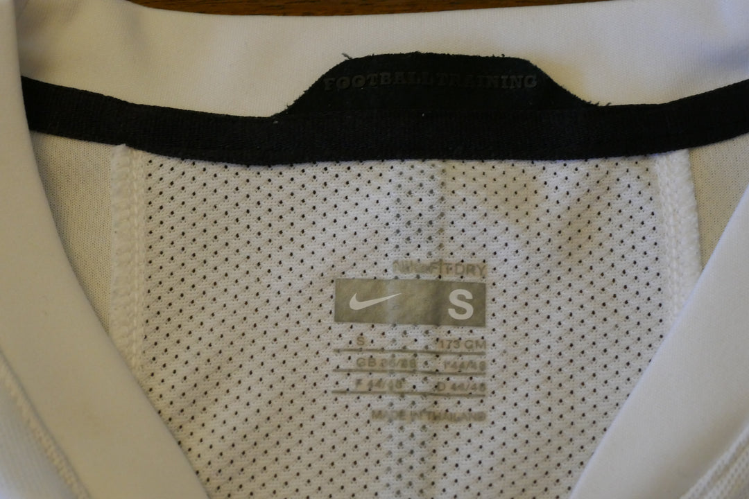 Juventus Turin - Maillot fin 2000 _ (S) #02293