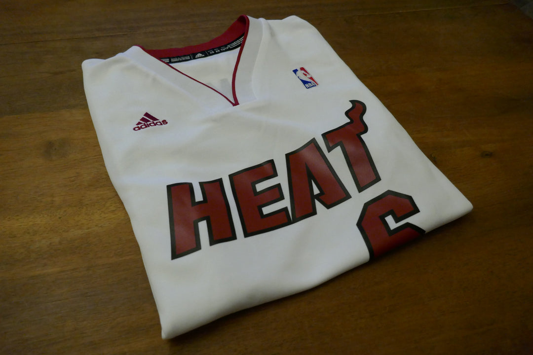 Miami Heat 2010/14 - Lebron James - Maillot _ (XS) #02306
