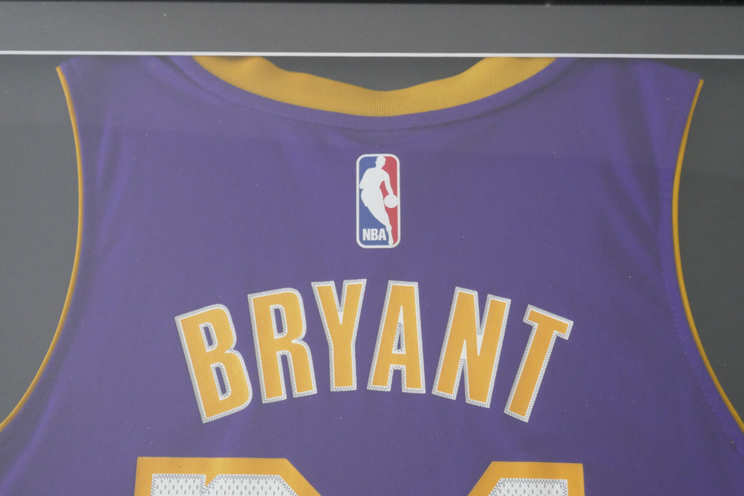 Los Angeles Lakers - Kobe Bryant - Maillot Encadré _ #01433