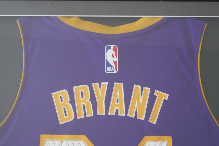 Los Angeles Lakers - Kobe Bryant - Maillot Encadré _ #01433