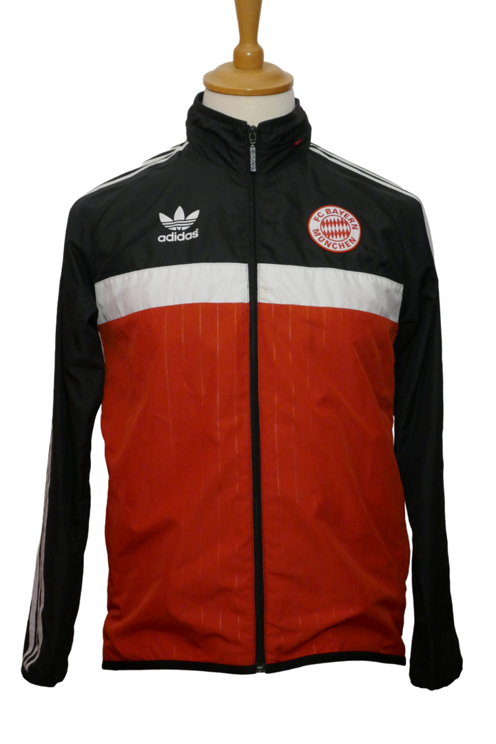 Bayern Munich - Veste _ (S) #02548