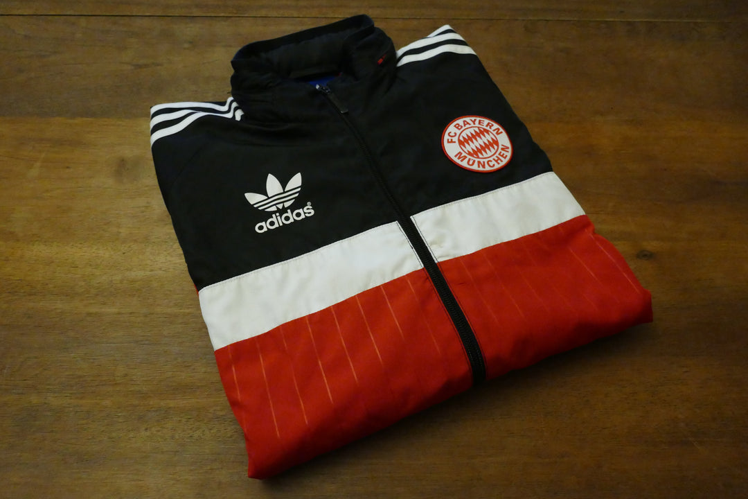 Bayern Munich - Veste _ (S) #02548