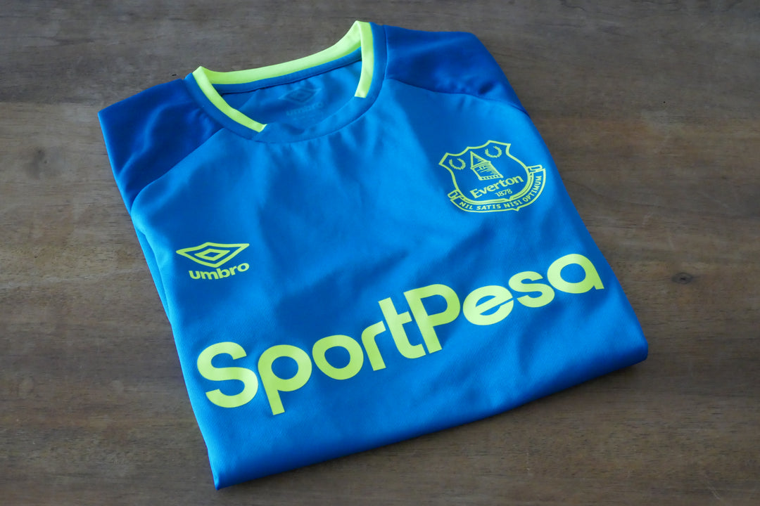 Everton 2019/20 - Maillot training _ (S) #02596