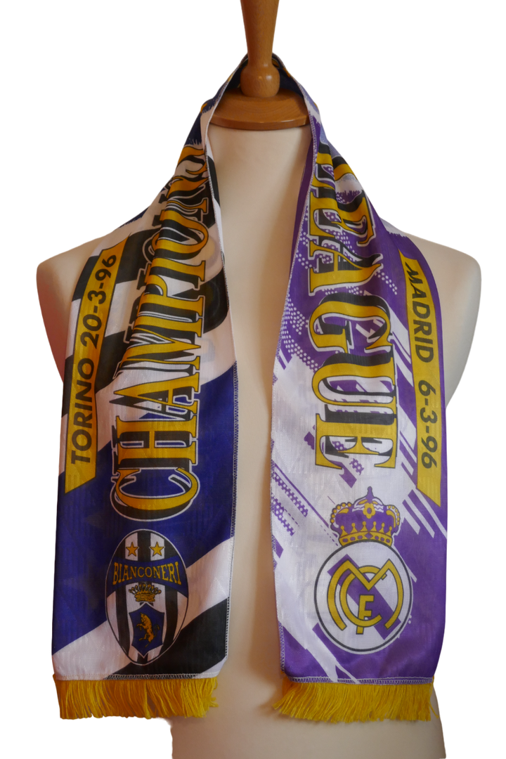 Juventus Turin - Real Madrid - Echarpe 1/2 coupe UEFA 95/96 _ #02651
