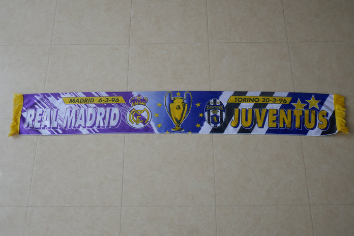 Juventus Turin - Real Madrid - Echarpe 1/2 coupe UEFA 95/96 _ #02651
