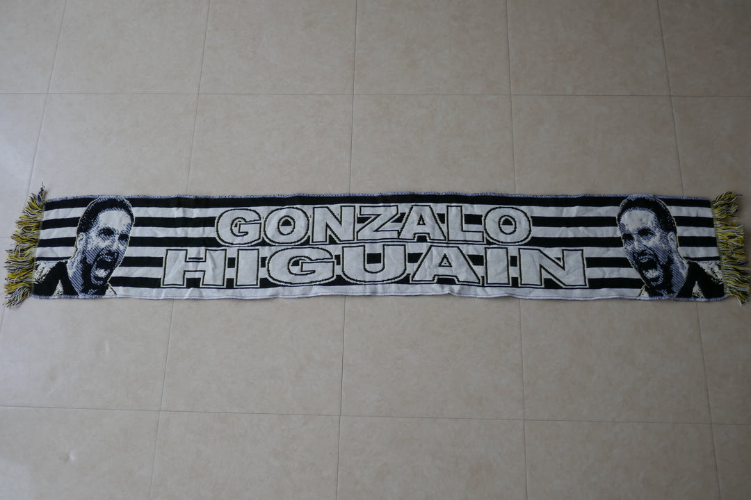 Juventus Turin - Gonzalo Higuain - Echarpe _ #02683