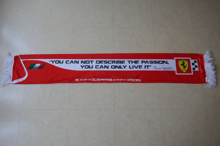 Formule 1 - Ferrari - Echarpe _ #02680