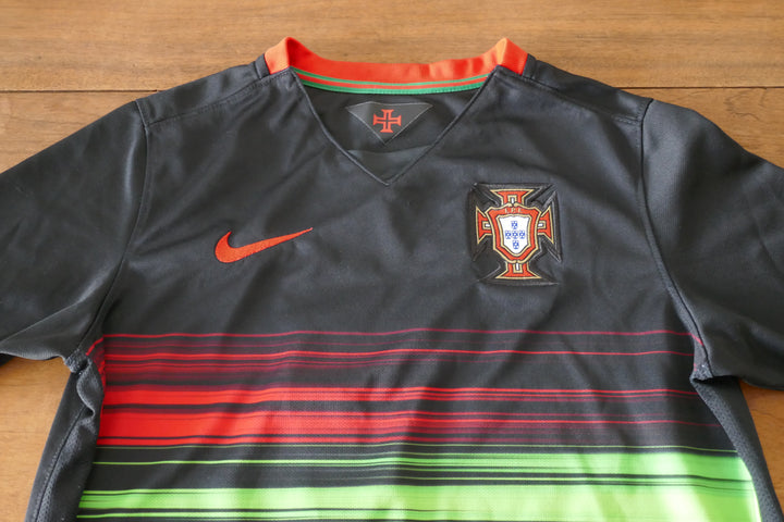 Portugal - Cristiano Ronaldo - Maillot 2015 _ (13ans) #02715