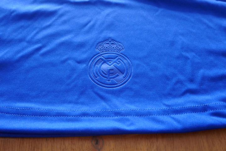 Real madrid - Coffret Maillot Short Chaussettes 2008/09 _ (16ans) #02852
