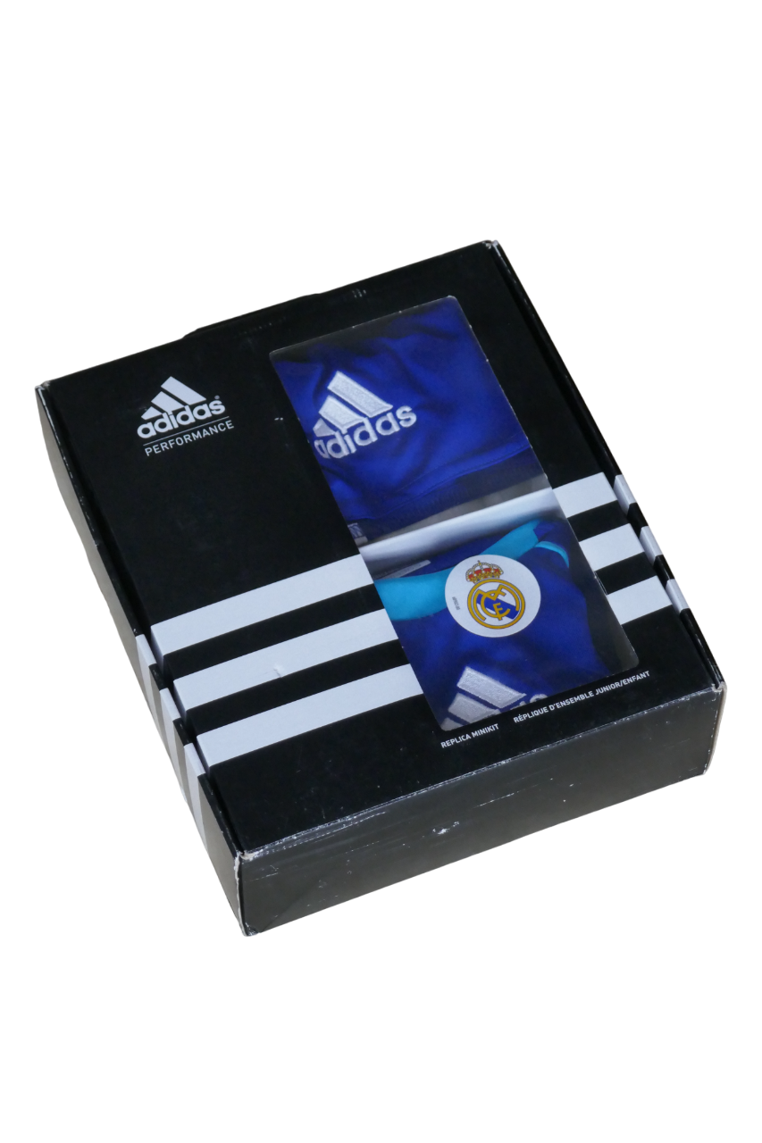 Real madrid - Coffret Maillot Short Chaussettes 2008/09 _ (16ans) #02852