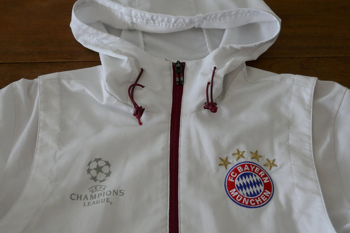 Bayern Munich - Veste _ (S) #02860