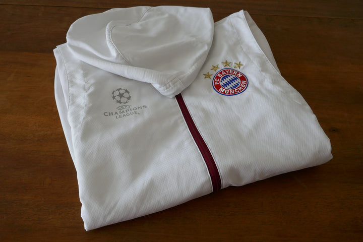 Bayern Munich - Veste _ (S) #02860