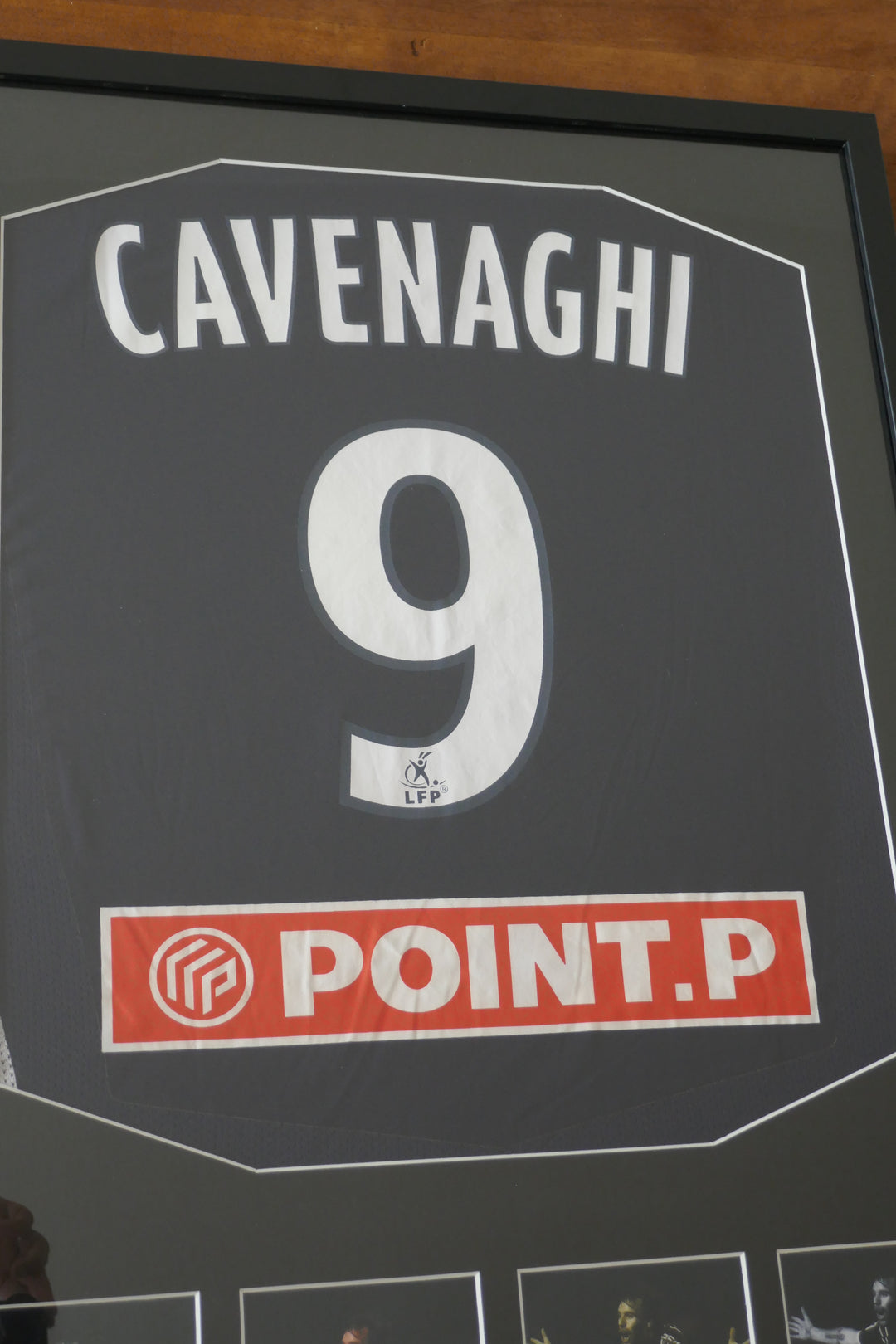 FC Girondins de Bordeaux - Fernando Cavenaghi - Maillot 2008/09 porté et encadré