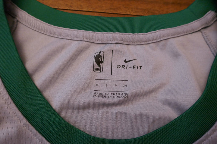 Boston Celtics 2017/18 - Kyrie Irving - Maillot City Edition _ (S) #03210