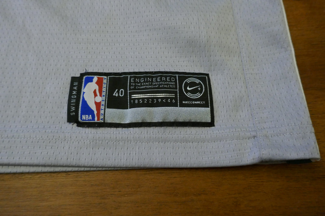 Boston Celtics 2017/18 - Kyrie Irving - Maillot City Edition _ (S) #03210