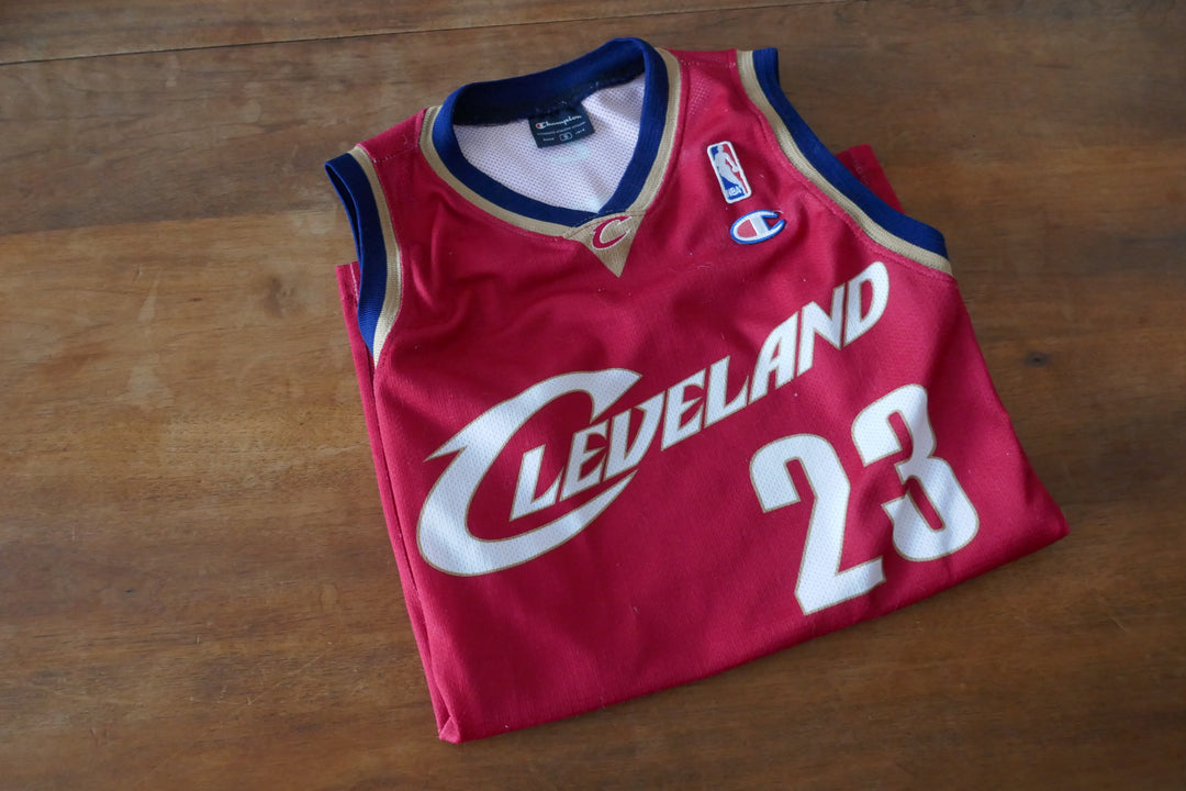 Cleveland Cavaliers 2003/10 - Lebron James - Maillot _ (S) #03242