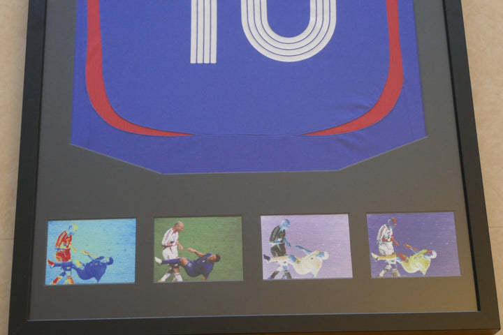 France - Zinedine Zidane - Maillot 2006 Encadré _ #03156