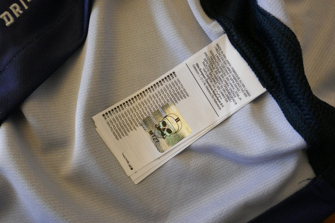 Paris Saint Germain - Erika - Maillot 2015/16 Signé _ (L) #03258