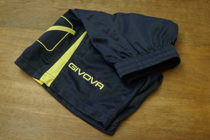 Chievo Verone - Short _ (XS) #03434