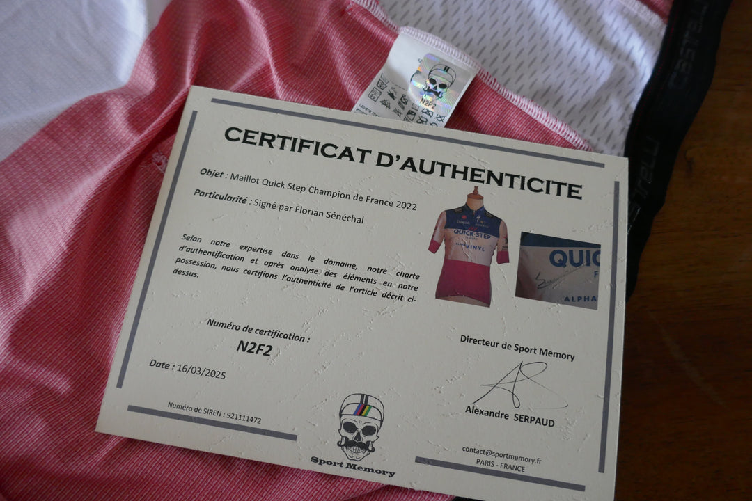 Quick Step 2022 - Florian Senechal - Maillot Champion de France signé _ (XL) #02346