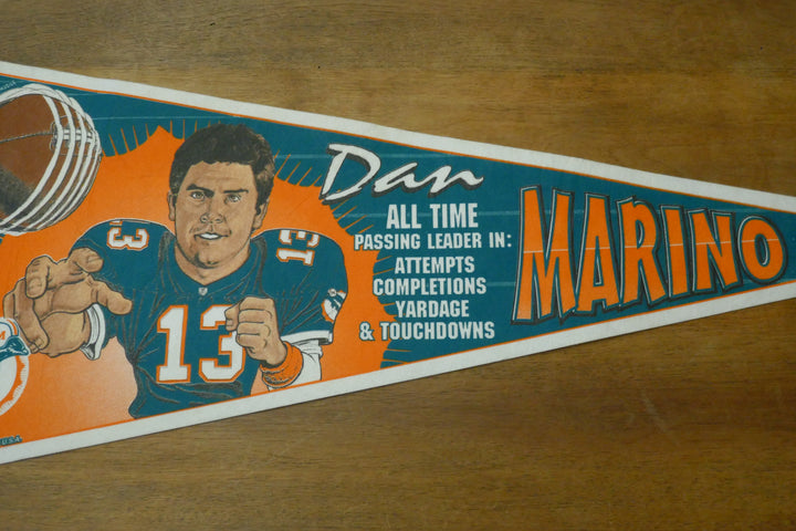 Foot US NFL - Miami Dolphins - Dan Marino - Fanion _ #03595