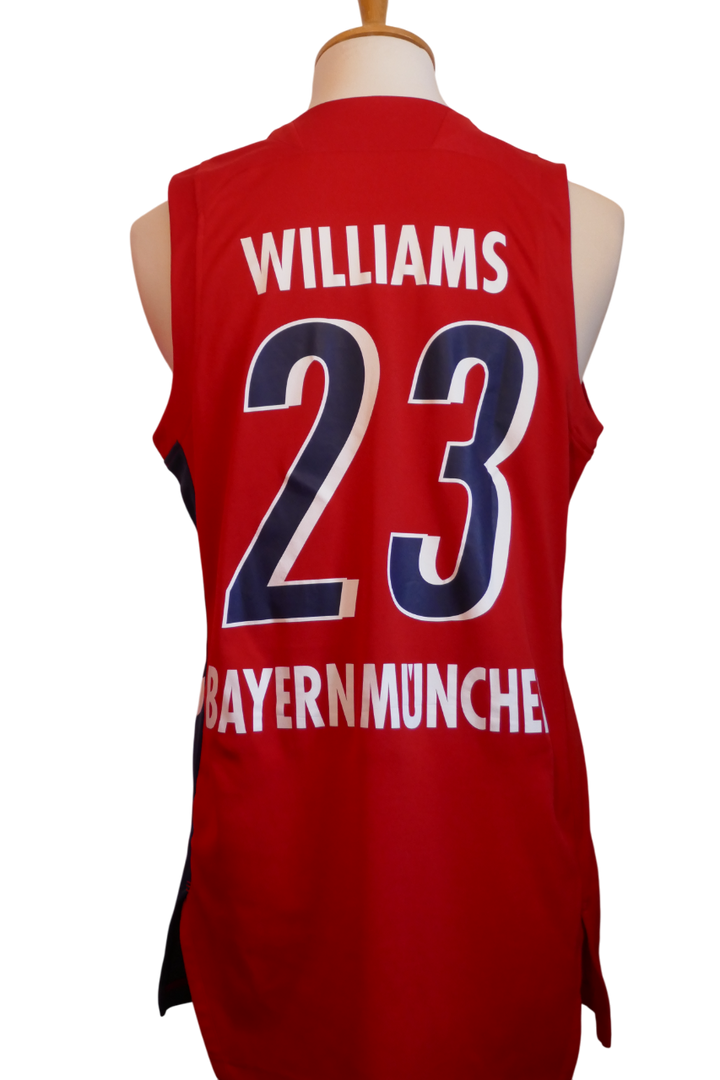Bayern Munich 2018/19 - Derrick Williams - Maillot _ (L) #03681