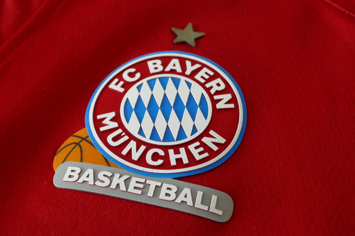 Bayern Munich 2018/19 - Derrick Williams - Maillot _ (L) #03681