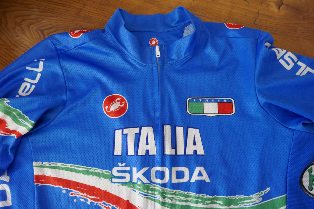 Italie 2011 - Maillot _ (L) #00950
