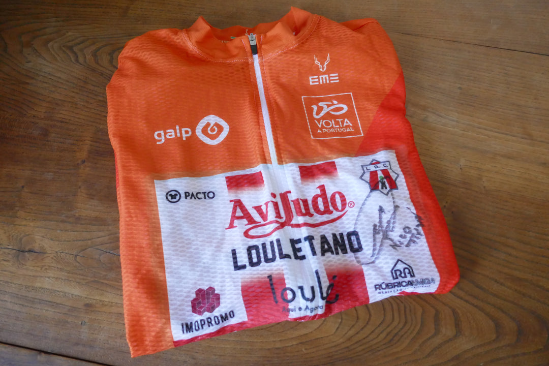 Tour du Portugal 2024 - Aviludo Louletano Loulé - Nico Tivani - Maillot distinctif protocolaire Signé _ (S) #03844