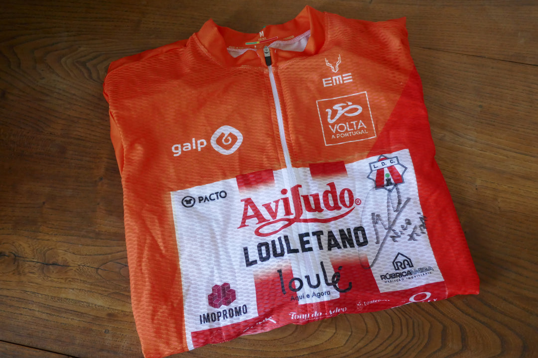 Tour du Portugal 2024 - Aviludo Louletano Loulé - Nico Tivani - Maillot distinctif protocolaire Signé _ (M) #03842
