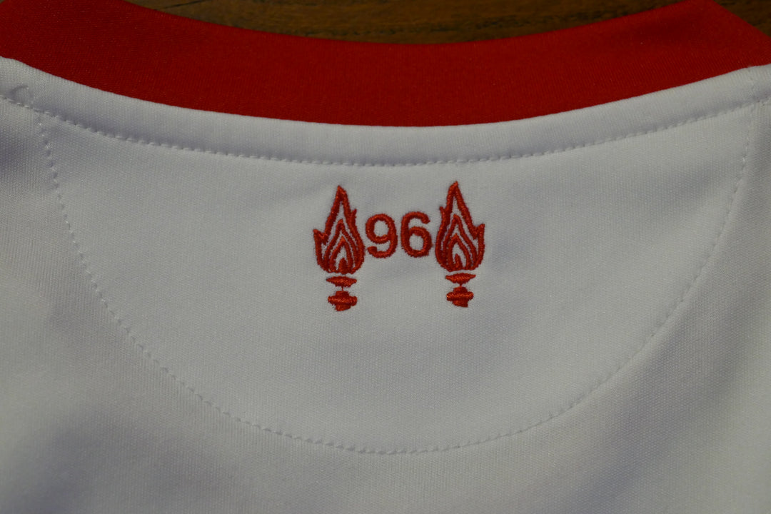 Liverpool FC 2015/16 - Maillot _ (XL junior) #03865