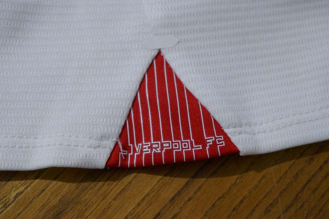 Liverpool FC 2015/16 - Maillot _ (XL junior) #03865