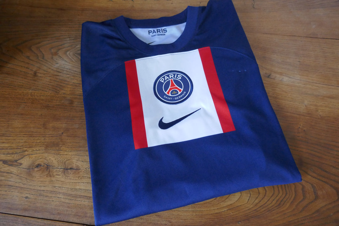 Paris Saint Germain 2022/23 - Maillot _ (S) #03876