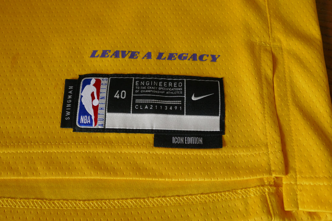 Los Angeles Lakers 2021/25 - Lebron James - Maillot _ (S) #03831