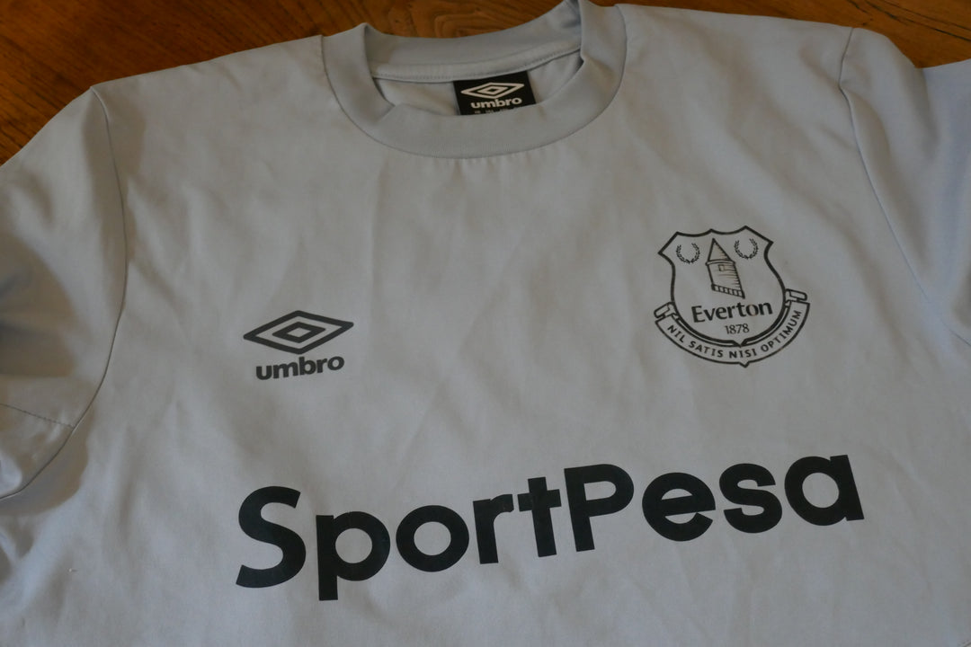 Everton 2017/20 - Maillot training _ (S) #03975