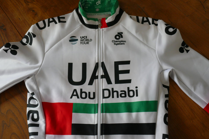 UAE 2017  - Yousif Mirza - Veste Champion des Emirats Arabes Unis _ (S) #04037